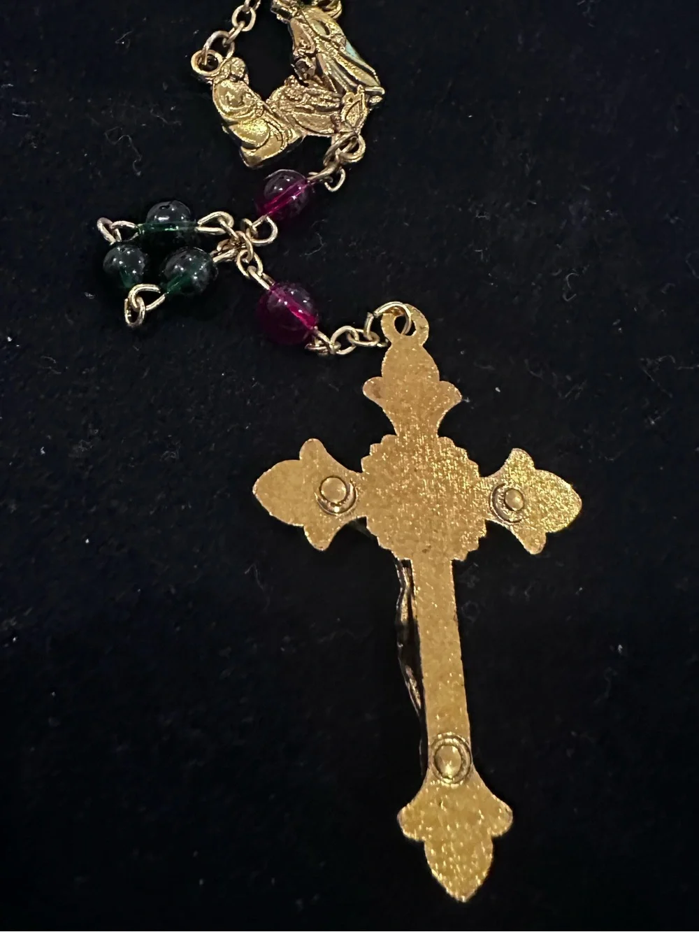 Vintage Green & Red Glass Beaded Rosary Crucifix  Prayer Beads Made In Italy